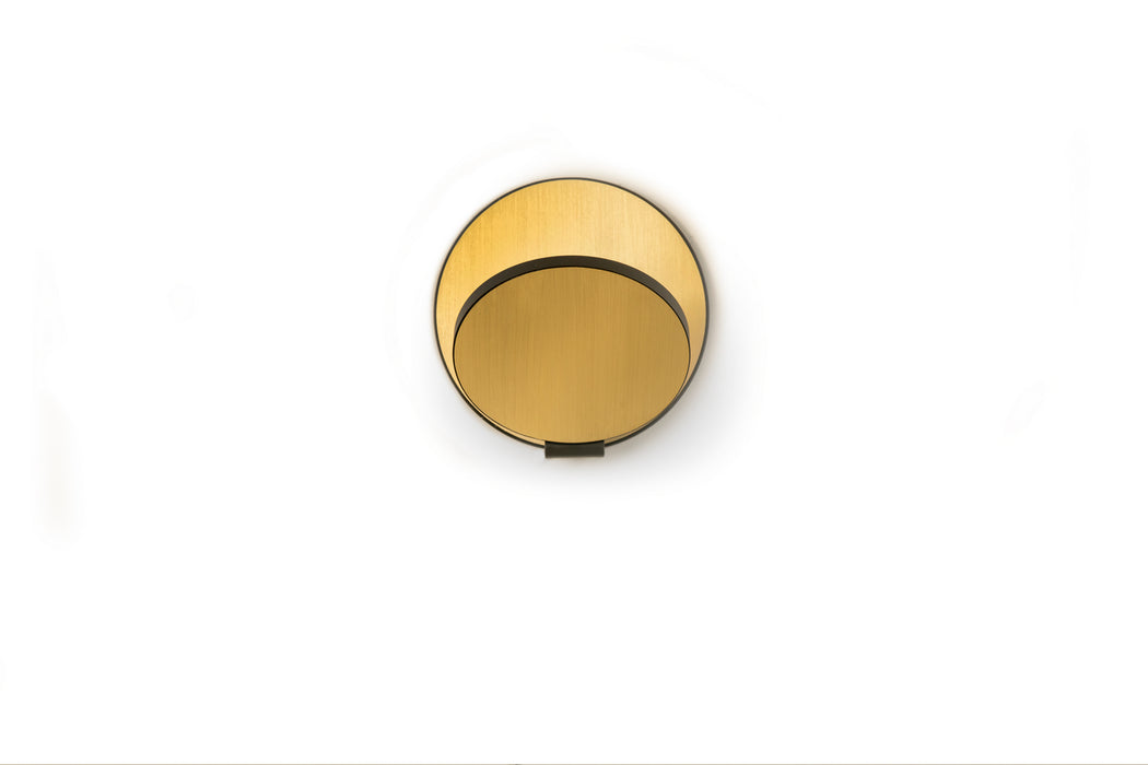 Koncept GRW-S-MBK-BRS-HW LED Wall Sconce, Metallic Black, Brushed Brass