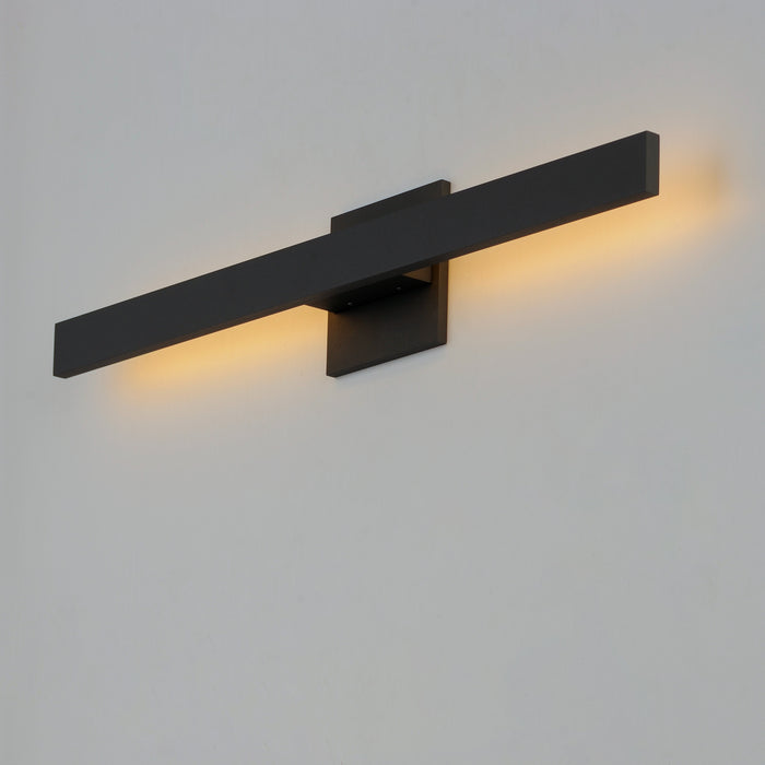 ET2 E41343-BK LED Outdoor Wall Sconce, Black