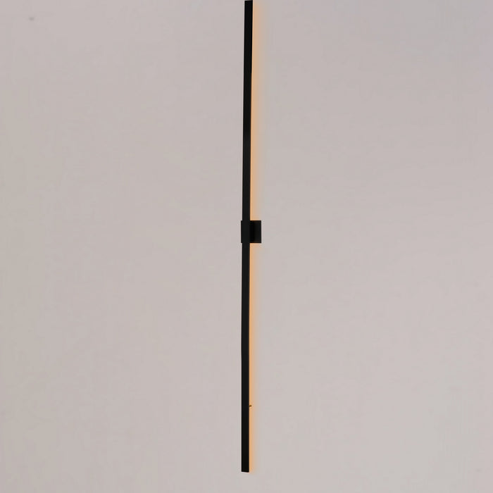 ET2 E41348-BK LED Outdoor Wall Sconce, Black