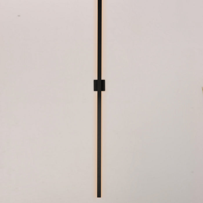 ET2 E41348-BK LED Outdoor Wall Sconce, Black
