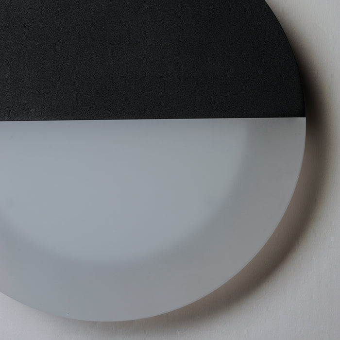 ET2 E41280-BK LED Outdoor Wall Sconce, Black