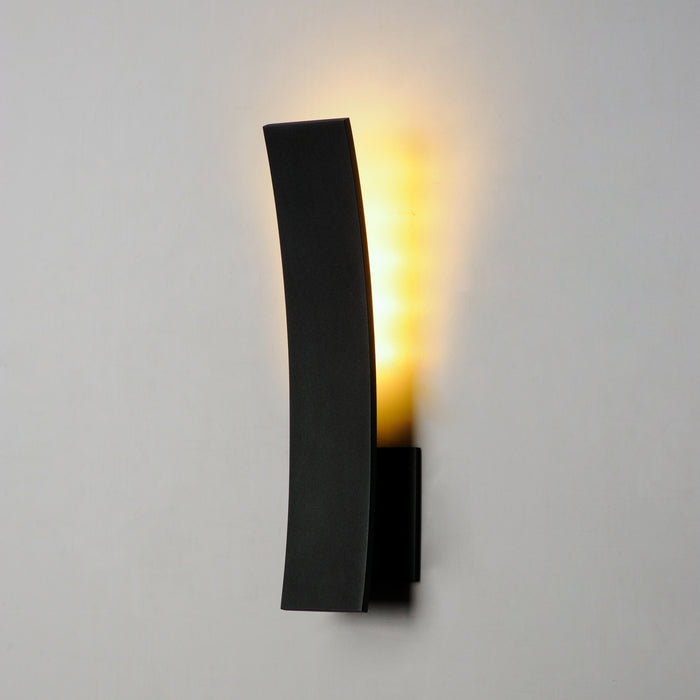 ET2 E41307-BK LED Outdoor Wall Sconce, Black