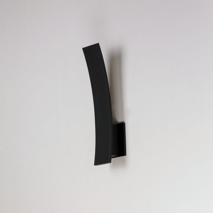 ET2 E41307-BK LED Outdoor Wall Sconce, Black