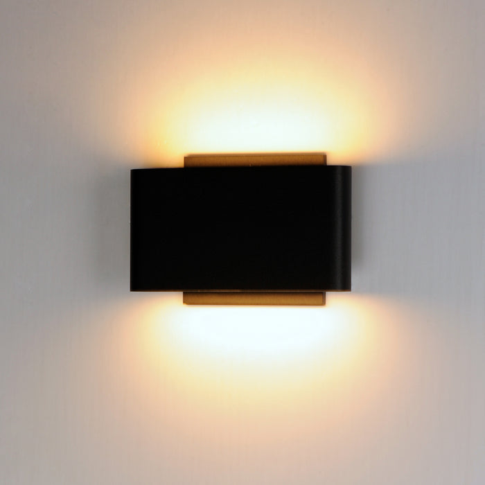 ET2 E41310-BK LED Outdoor Wall Sconce, Black