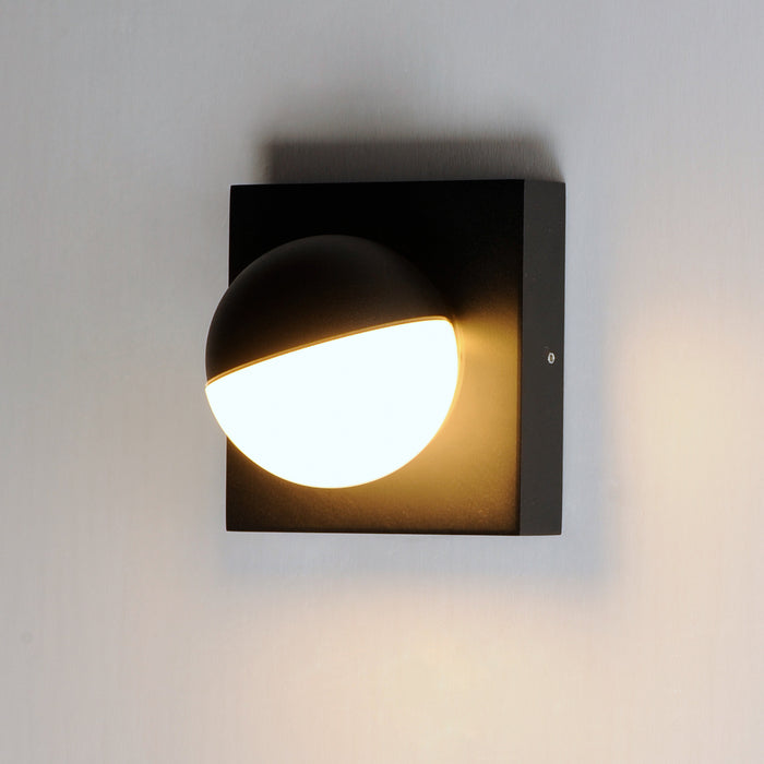 ET2 E41326-BK LED Wall Sconce, Black