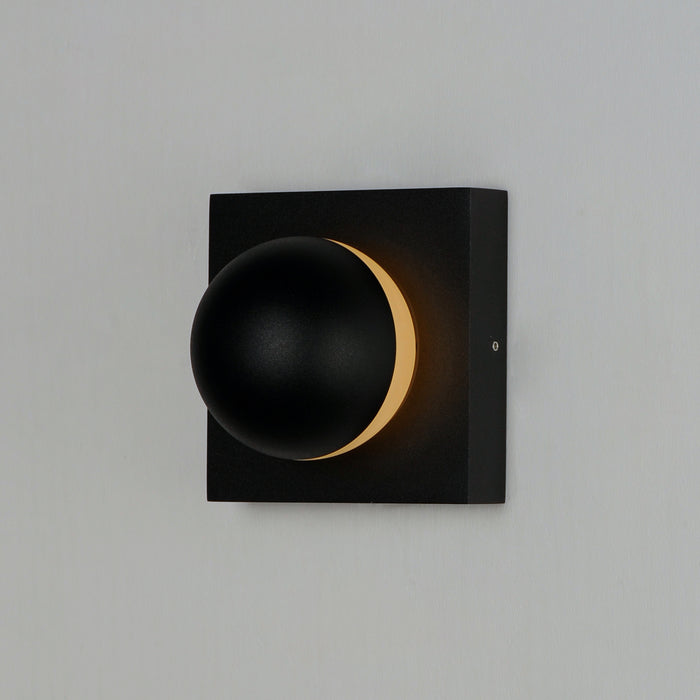 ET2 E41326-BK LED Wall Sconce, Black
