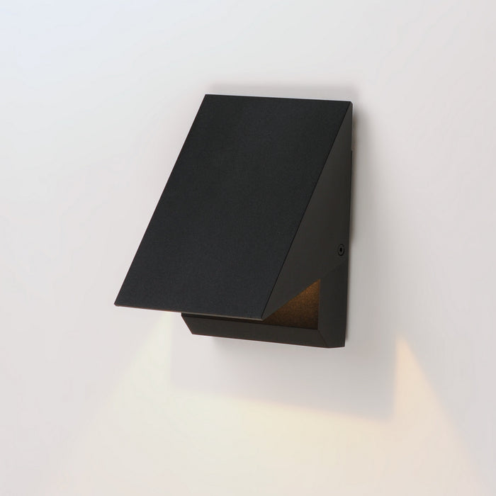 ET2 E41333-BK LED Outdoor Wall Sconce, Black
