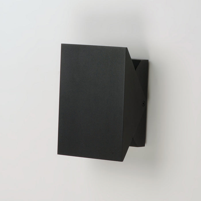 ET2 E41333-BK LED Outdoor Wall Sconce, Black