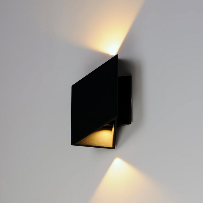ET2 E41373-BK LED Outdoor Wall Sconce, Black