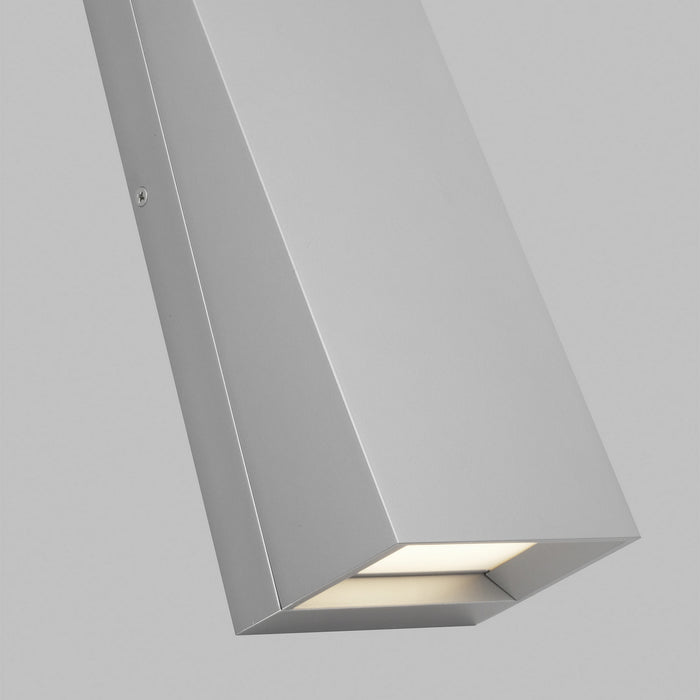 Visual Comfort Modern 700OWPIT19I-LED930-277 LED Outdoor Wall Mount, Silver