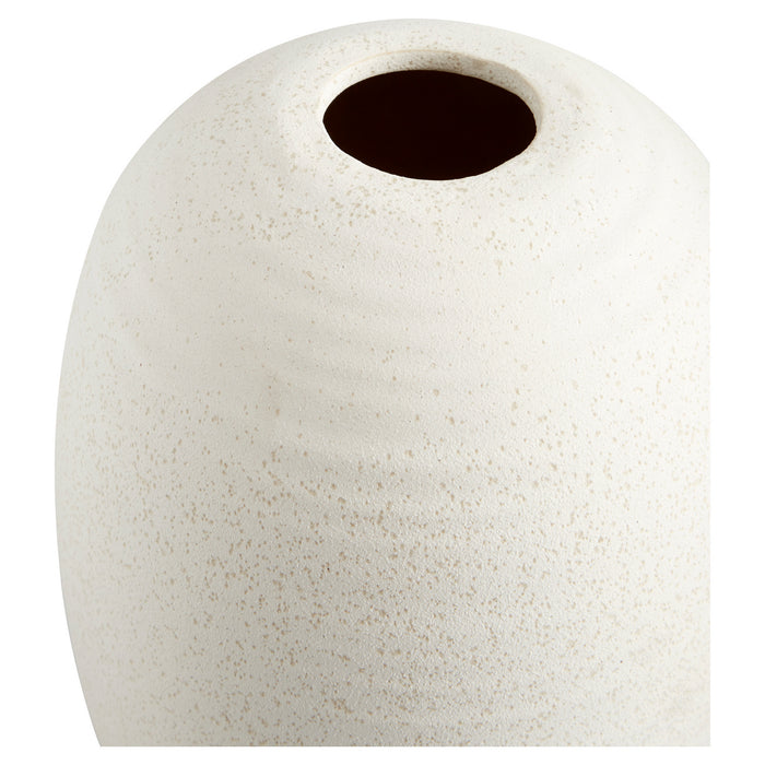 Cyan 11202 Vase, White