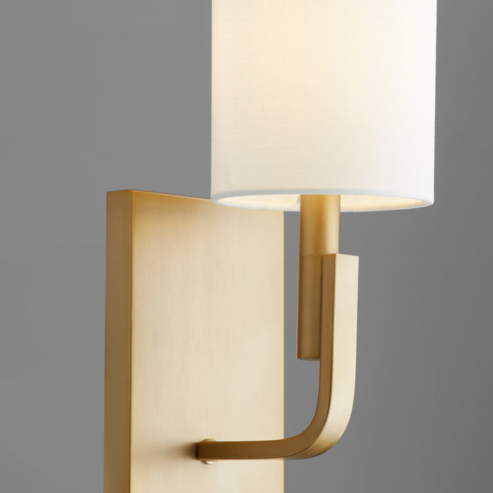 Quorum 5210-1-80 One Light Wall Mount, Aged Brass