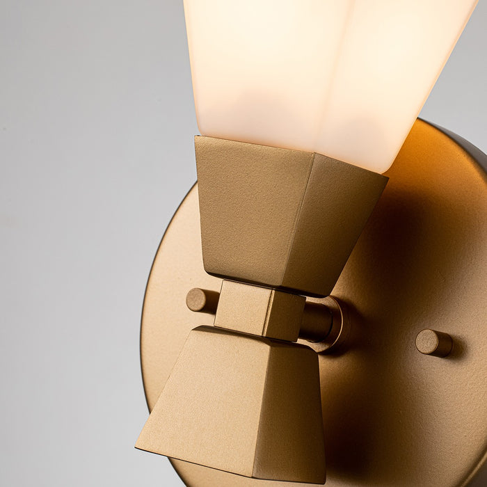 Lucas + McKearn BB1004LG-1 One Light Bath, Lacquered Gold