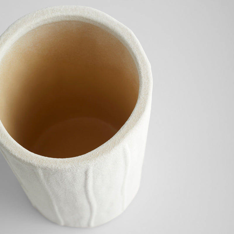 Cyan 11466 Vase, White