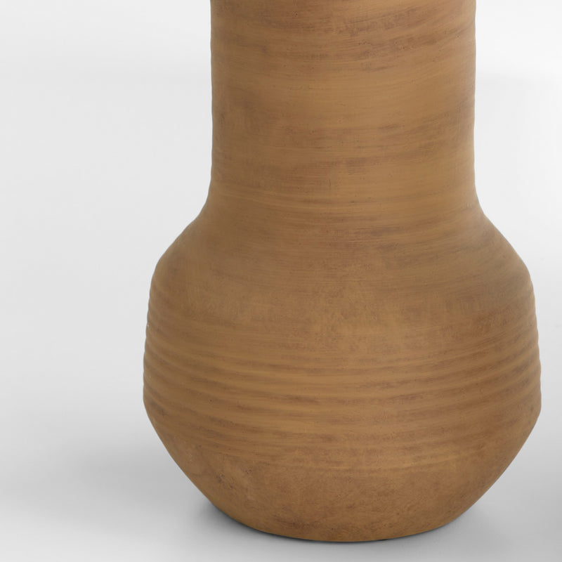 Cyan 11471 Vase, Brown