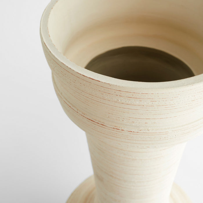 Cyan 11561 Vase, Latte White