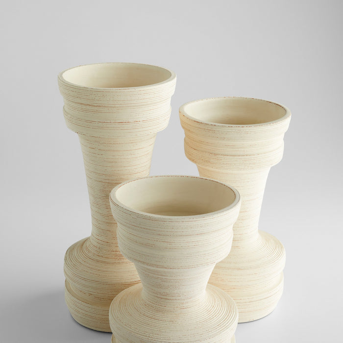 Cyan 11561 Vase, Latte White