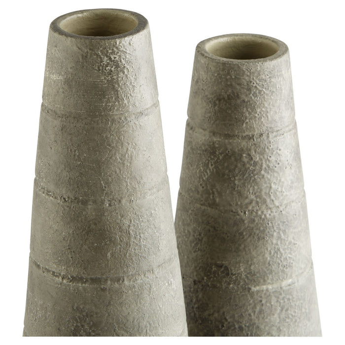 Cyan 11578 Vase, Grey