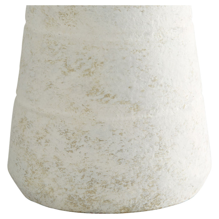 Cyan 11581 Vase, White