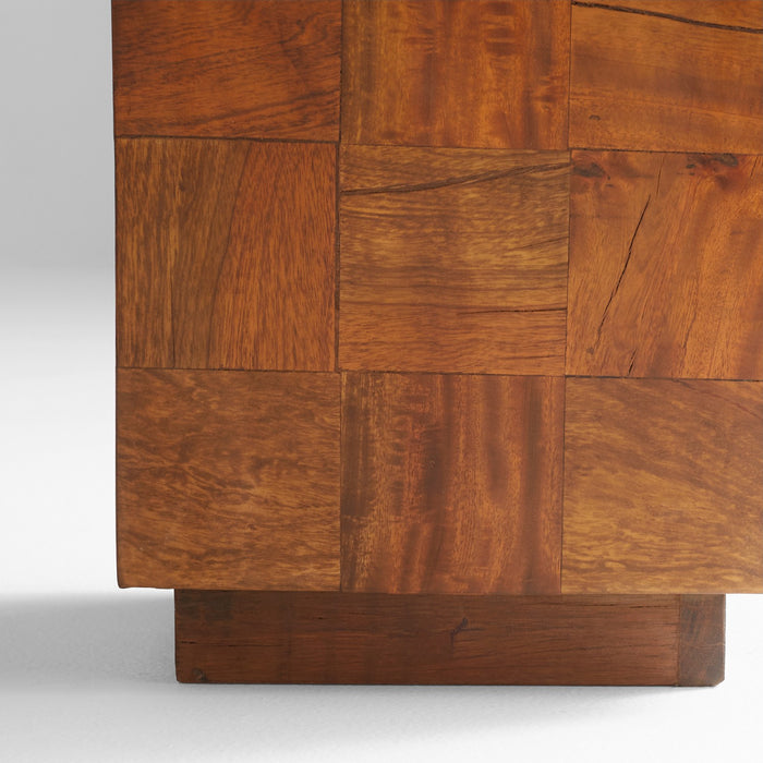 Cyan 11608 Pedestal, Oak