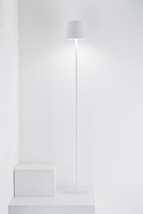 Zafferano LD0390B4 LED Floor Lamp, White
