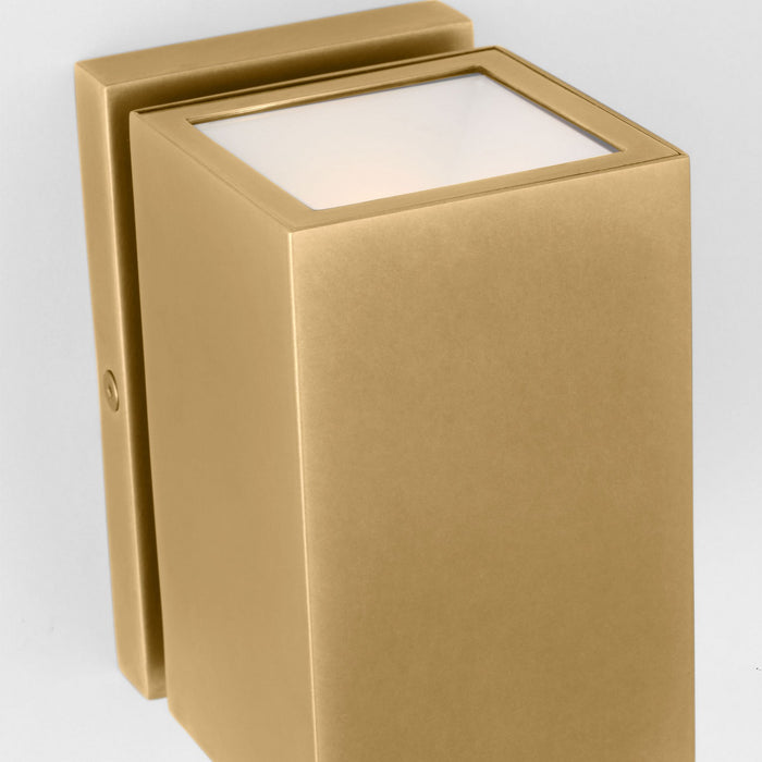 Visual Comfort Modern SLOWS29227NB LED Outdoor Wall Mount, Natural Brass