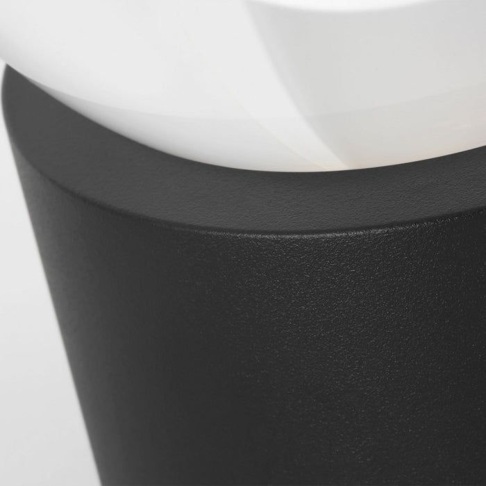 Visual Comfort Modern SLTB27427B LED Table Lamp, Black