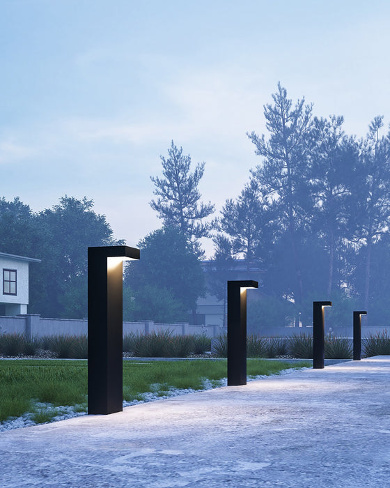Kuzco Lighting EB45624-BK-UNV LED Exterior Bollard, Black
