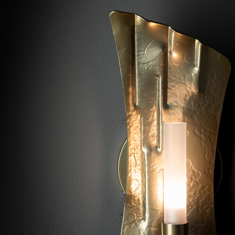 Hubbardton Forge 201062-SKT-86-FD0462 LED Wall Sconce, Modern Brass