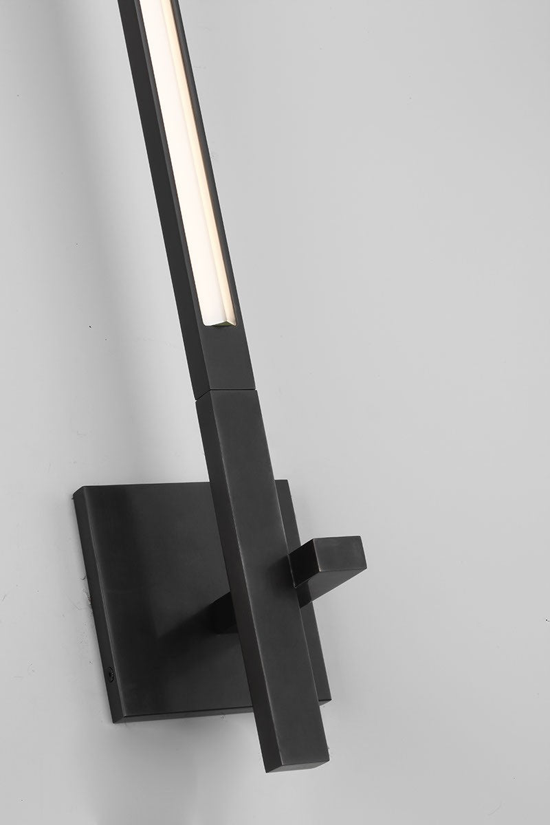 Visual Comfort Modern SLWS56427CCBZ LED Wall Sconce, Bronze