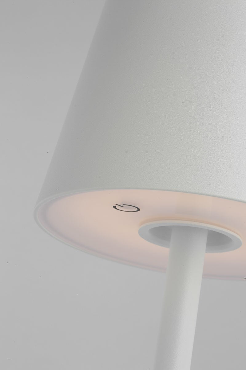 Visual Comfort Modern SLFL53527W LED Floor Lamp, Matte White