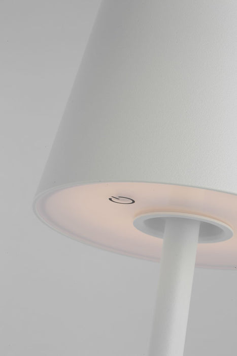 Visual Comfort Modern SLFL53527W LED Floor Lamp, Matte White