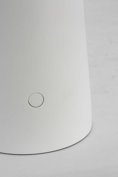 Visual Comfort Modern SLTB56927W LED Table Lamp, Matte White