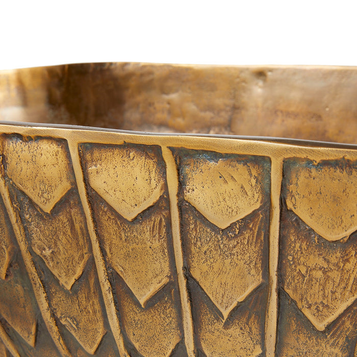 Arteriors ATI03 Centerpiece, Antique Brass