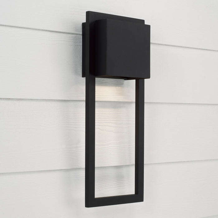 Capital Lighting 956012BK-GL One Light Outdoor Wall Lantern, Black