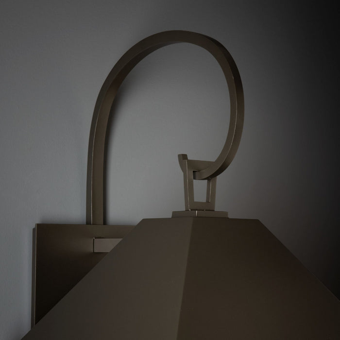 Hubbardton Forge 305203-SKT-77-II0833 One Light Outdoor Wall Sconce, Coastal Dark Smoke